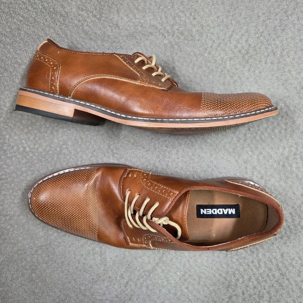 Madden Cap Toe Oxford Dress Shoes Men 10.5 Brown Perforated Brogue Lace Up